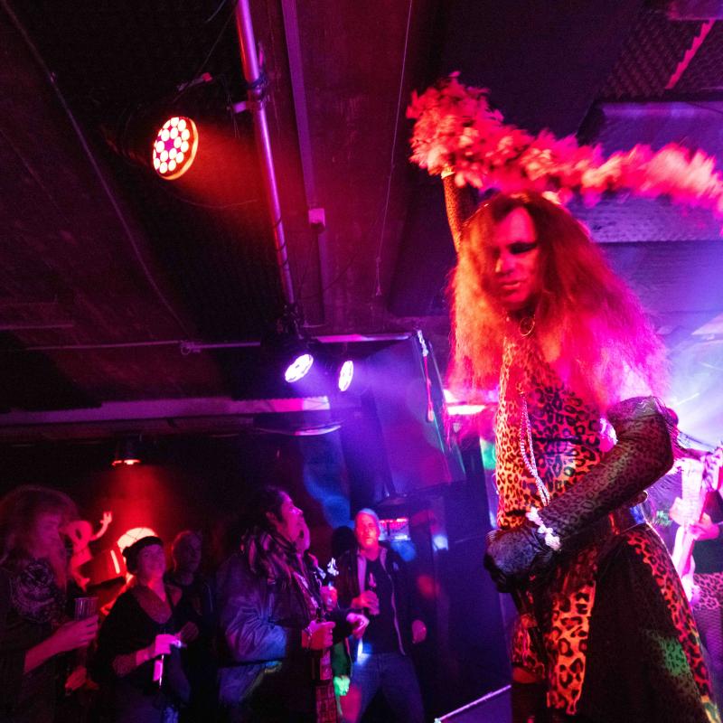 Post Wipkingen Nov. 25 by Johannes Jacobs